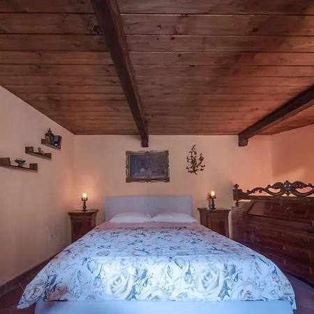 Apartamento Wine Cave Bracciano (Rome)
